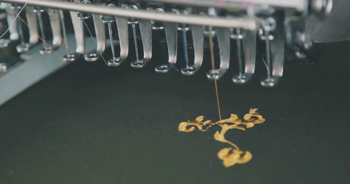 Custom Embroidery Machine Working Custom Embroidery Machine Working